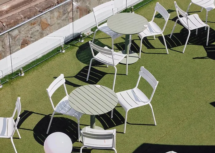 Lorne Hotel